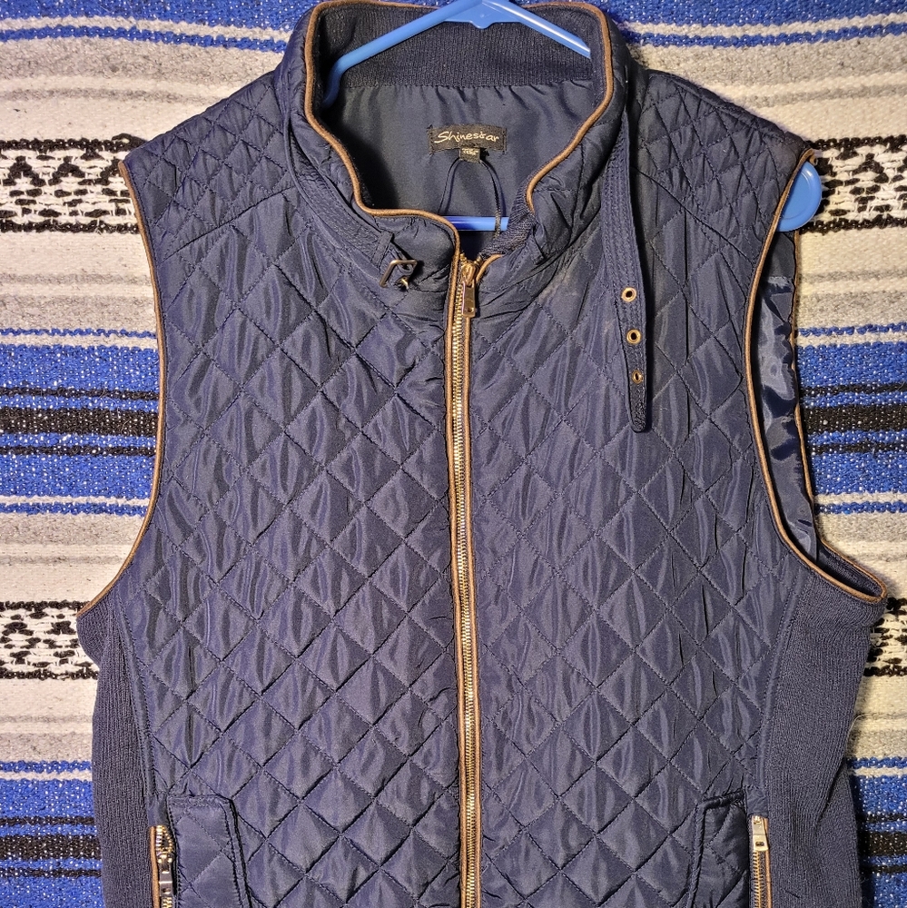 Quilted vest 3xl blue and gold large